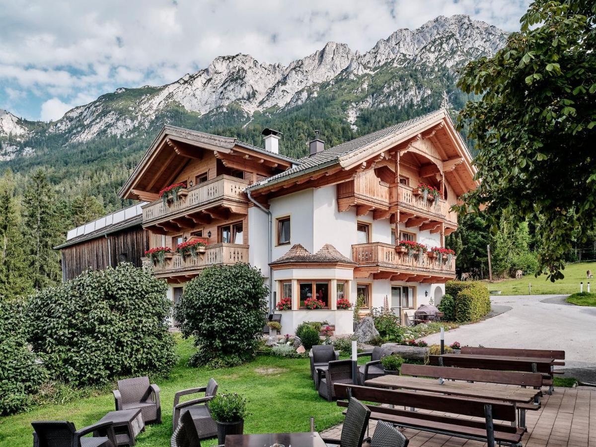 Berggasthof Baernstatt Scheffau am Wilden Kaiser Exterior foto